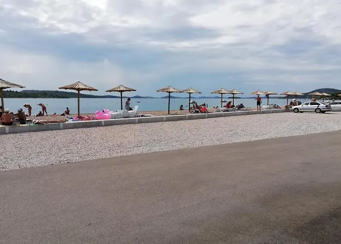 In With Terrace, Air Conditioning, Wifi *