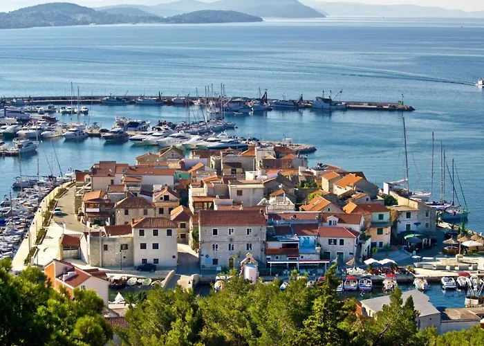 In With Terrace, Air Conditioning, Wifi アパート