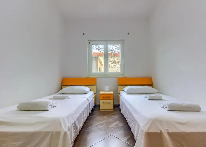 In With Terrace, Air Conditioning, Wifi Appartamento